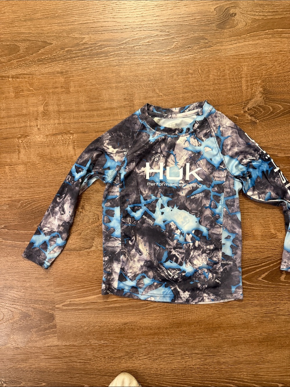 Huk Kids Black & Blue Marbled Long-Sleeve Rashguard
